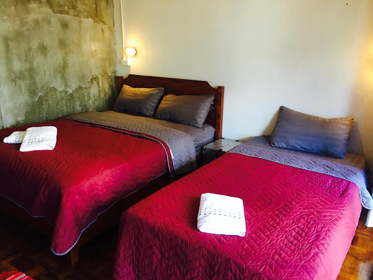 Bee Friend Hostel Chiang Mai Dış mekan fotoğraf