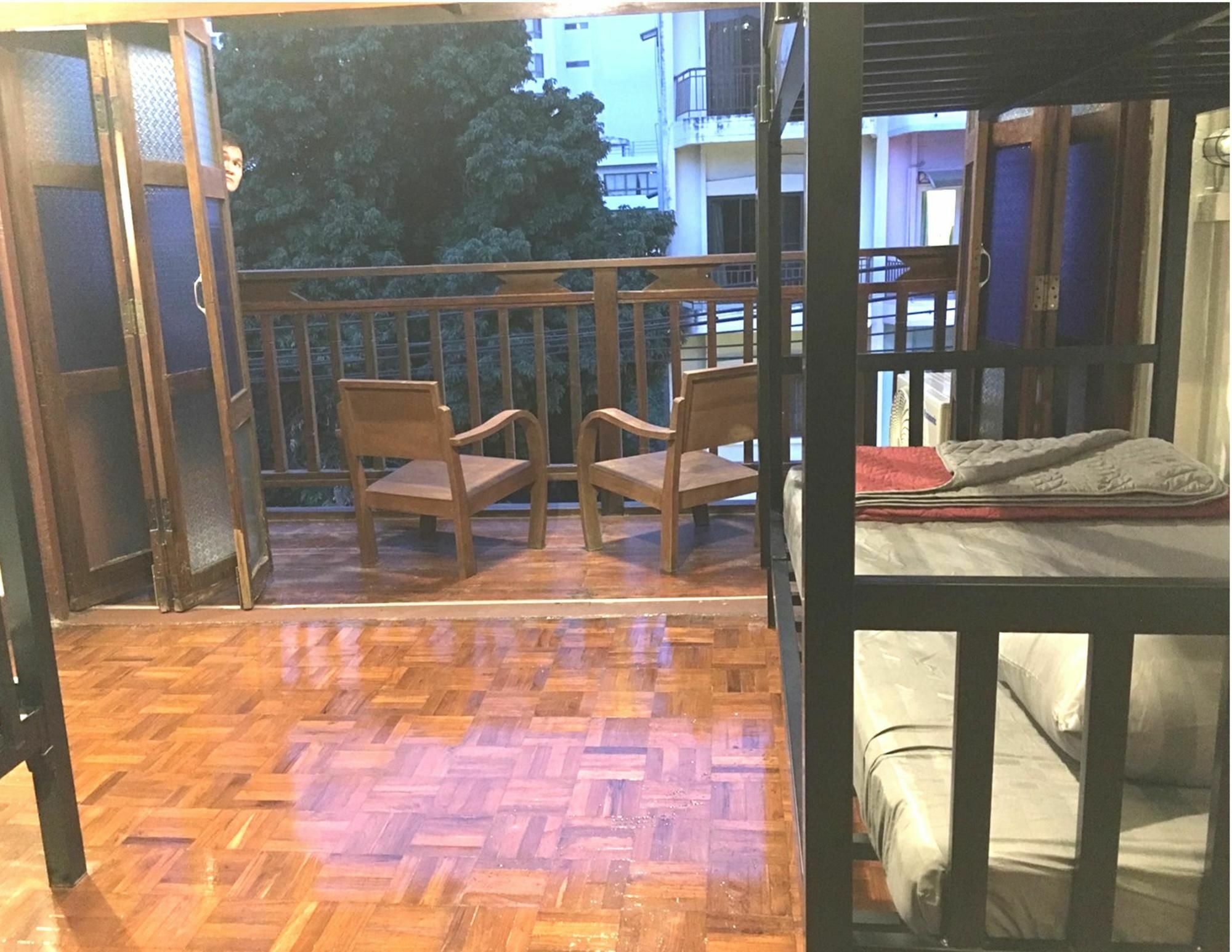 Bee Friend Hostel Chiang Mai Dış mekan fotoğraf